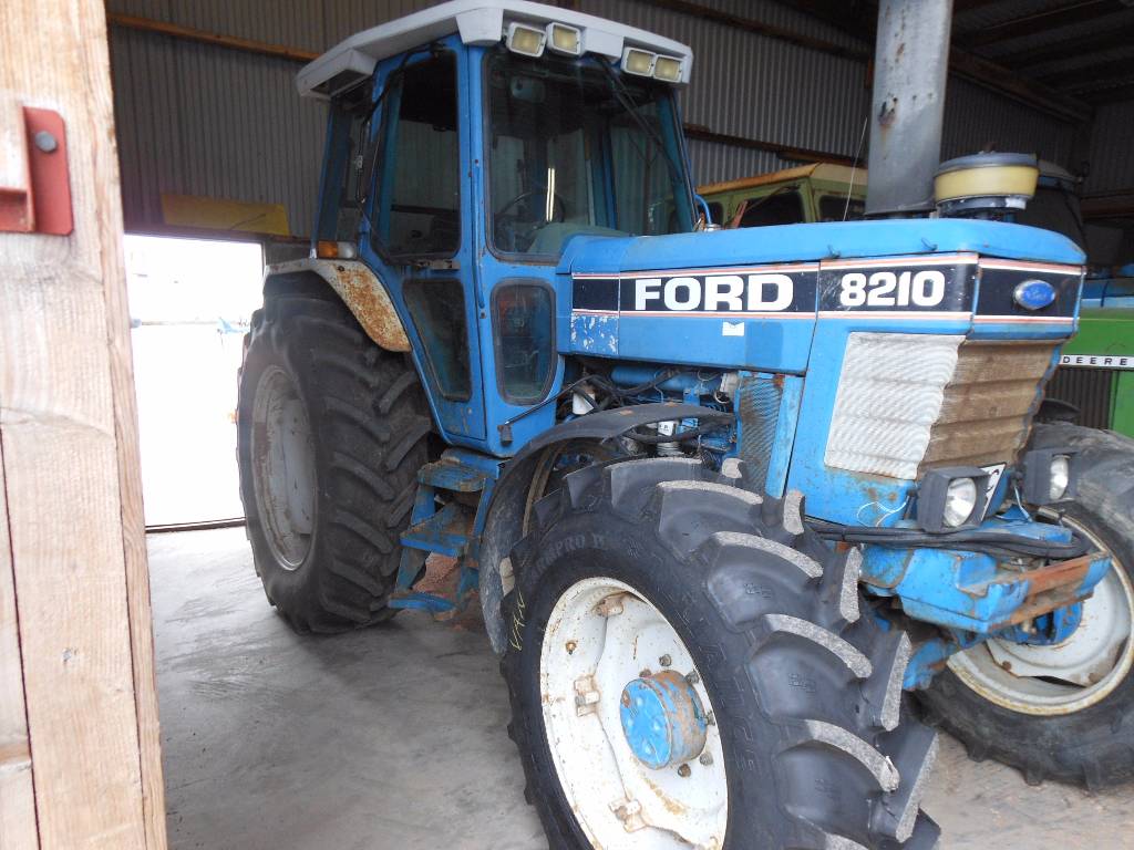 Used Ford / New Holland 8210 III tractors Year: 1986 Price: $11,911 ...