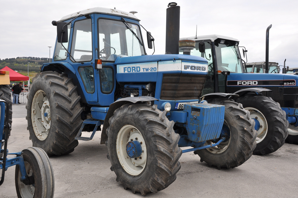 Ford TW20 Tractor | Tractor World 2012, Corrin Mart, Fermoy ...