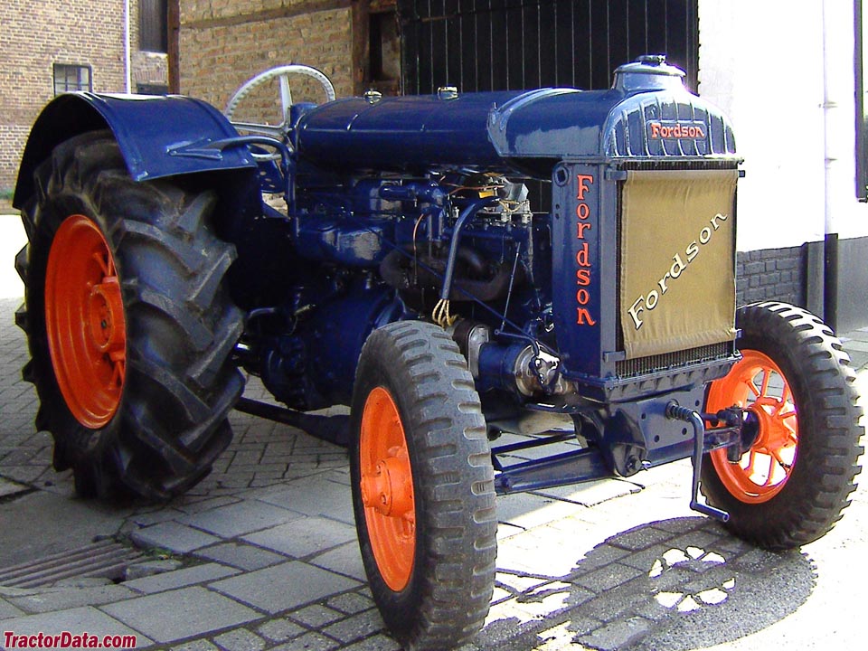 TractorData.com Fordson Fordson N tractor photos information