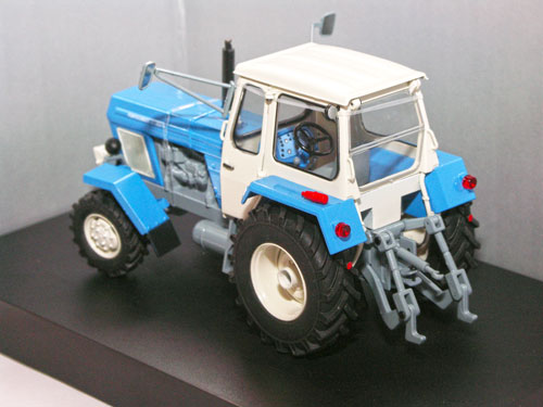 Traktor Fortschritt ZT 303, 1:32 - rs-modellversand.de