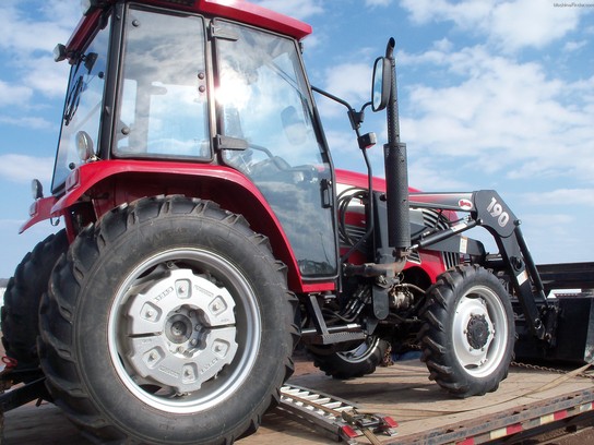 Foton 704 Tractors - Row Crop (+100hp) - John Deere MachineFinder