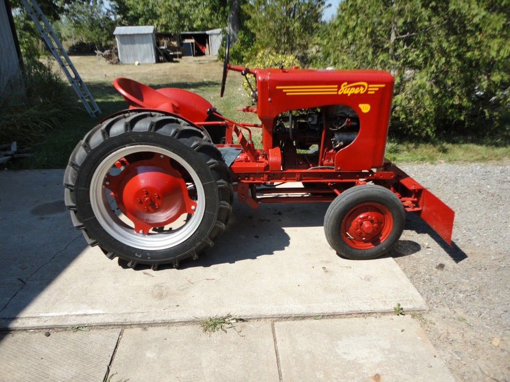 Paul's Gibson Collection — Old Iron Garden Tractors