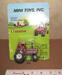 Hesston-130-90-Tractor-1-64-Mini-Toys-Guttenberg-IA-NEW-IN-PACKAGE-NOS
