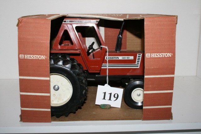 119: Hesston Model 140-90 : Lot 119