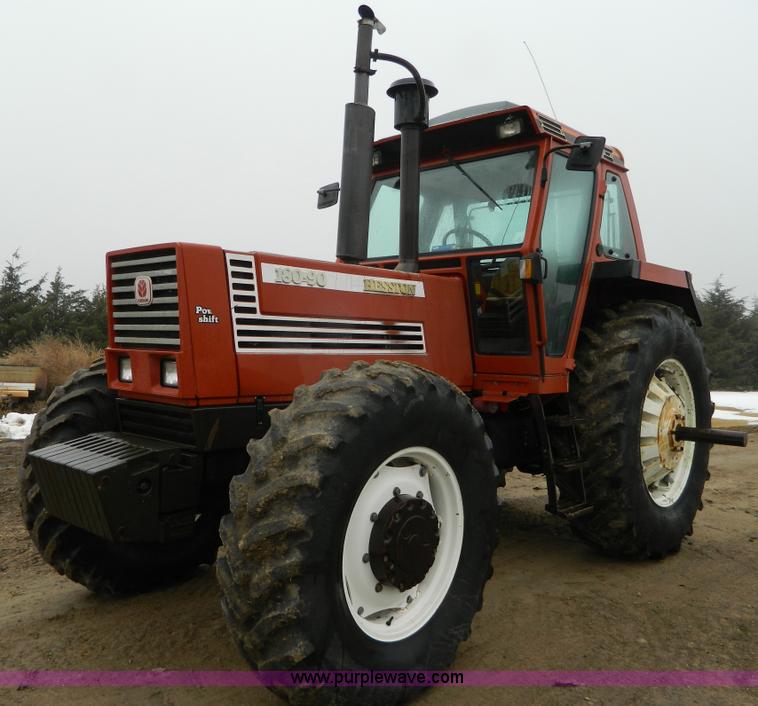 1990 Hesston 180-90 MFWD tractor | Item AX9585 | SOLD! Decem...