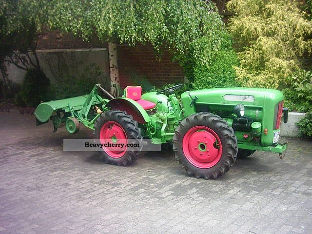 Holder A21 1962 Agricultural Tractor Photo and Specs