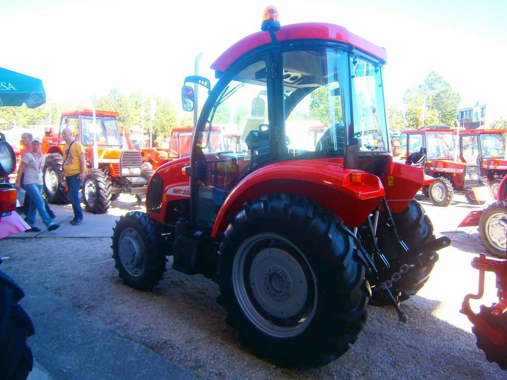IMT Traktor 2065 4WD - 540/1000 - Landwirt.com