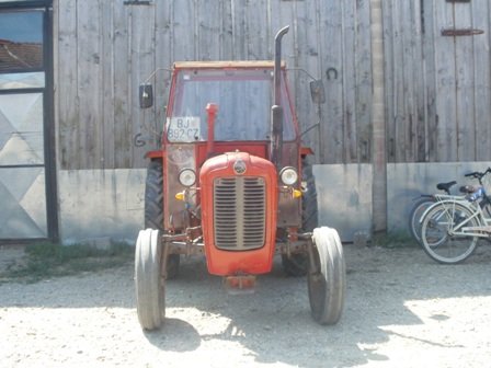 Oglasi Traktori Imt http://ajilbab.com/traktori/traktori-imt-oglasi