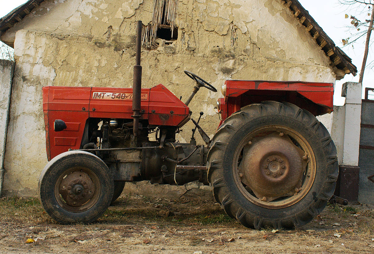 IMT 540 De luxe | Tractor & Construction Plant Wiki | Fandom powered ...