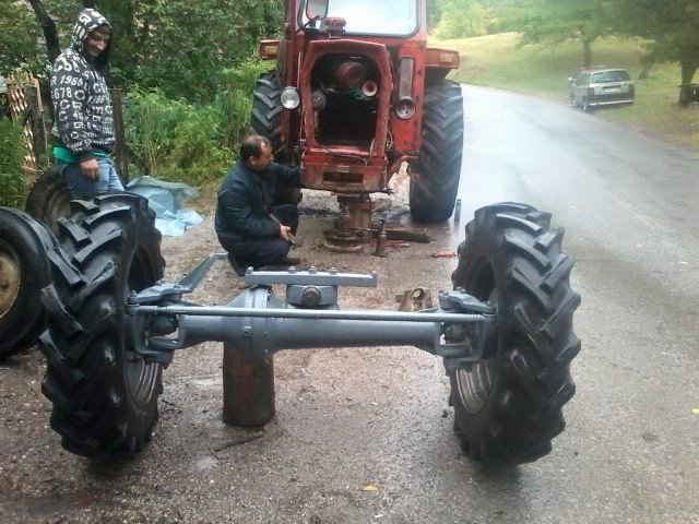 Traktori IMT 560-565-567-569 mehanika traktora