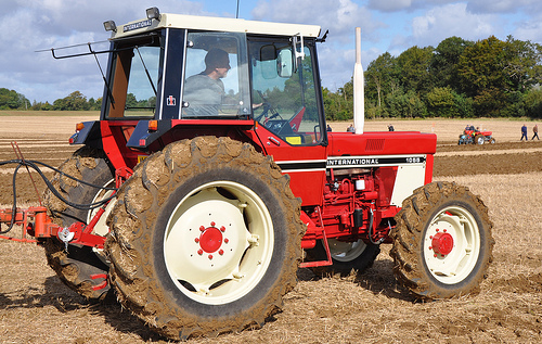 International Harvester 1055 - 64th Fairford Faringdon Fil… | Flickr