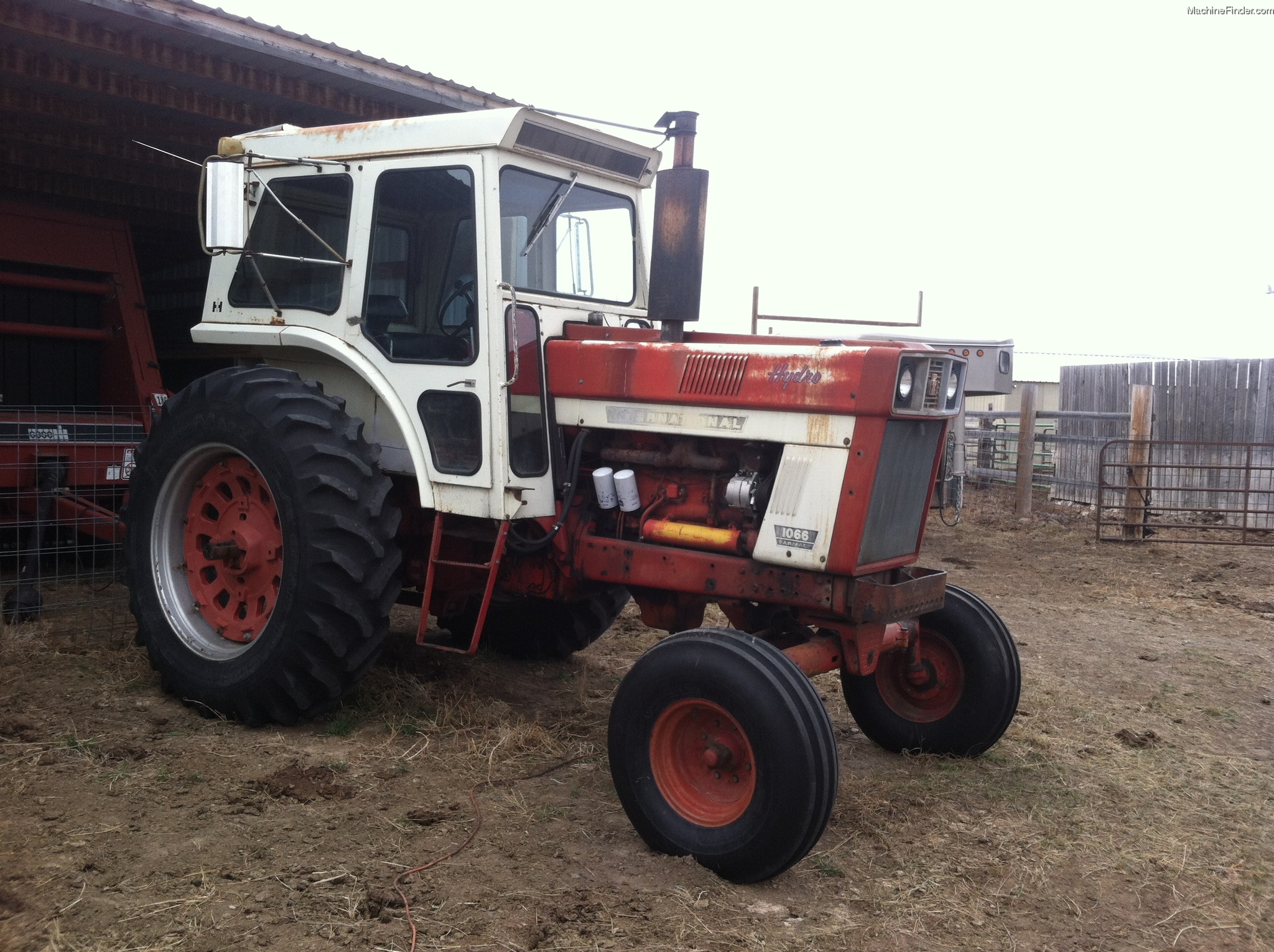 International Harvester 1066 Tractors - Row Crop (+100hp) - John Deere ...
