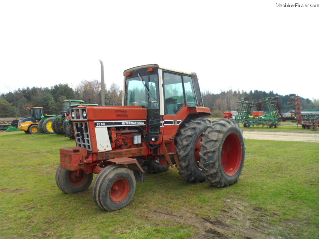 1977 International Harvester 1086 Tractors - Row Crop (+100hp) - John ...