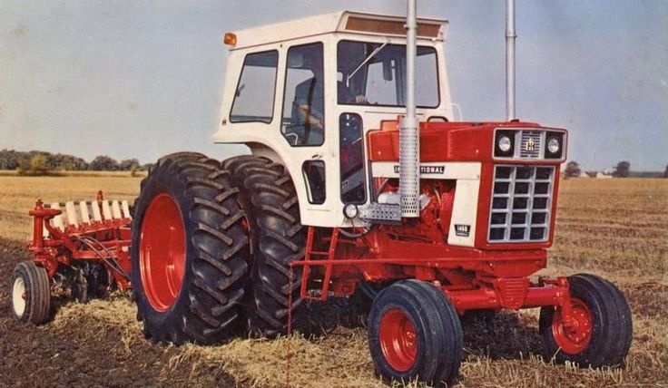 ... tractors.International 1468 V-8 | International Harvester | Pint