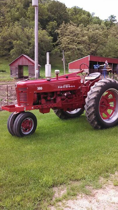 300 | Farmall, IH Tractors #2 | Pinterest | International Harvester ...