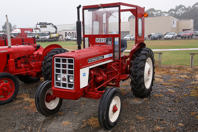 1971 INTERNATIONAL 354 Tractor. | A Classic Car, Truck and T ...