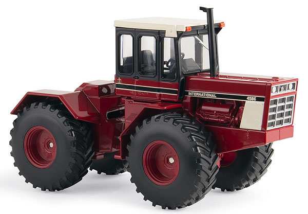 ERTL International Harvester 4586 4WD Tractor