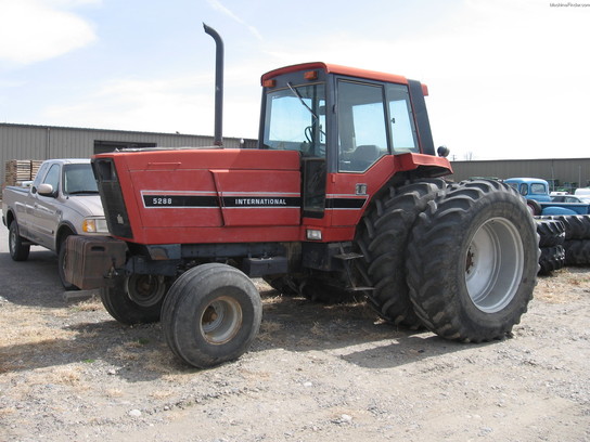 1984 International Harvester 5288 Tractors - Row Crop (+100hp) - John ...
