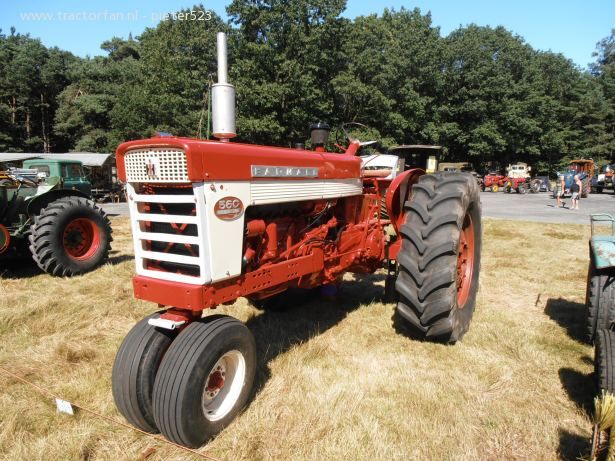 International Harvester 560 | Farmall, IH Tractors #2 | Pinterest