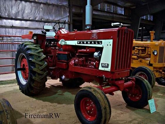farmall 806 | International Harvester pictures | Pinterest | Sheds ...