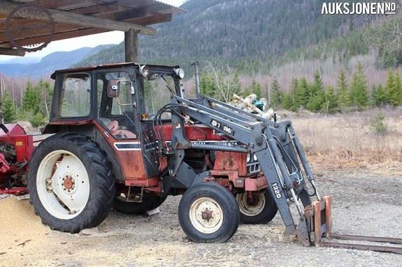 Purchase International Harvester 585 tractors, Bid & Buy on Auction ...