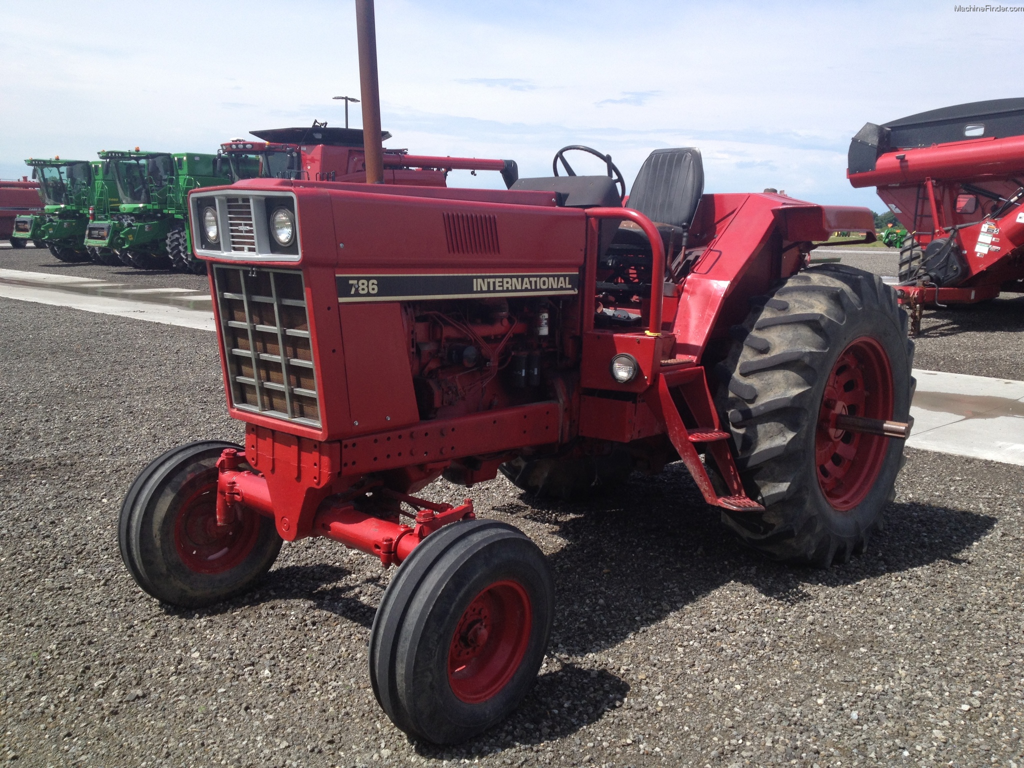 1981 International Harvester 786 Tractors - Row Crop (+100hp) - John ...