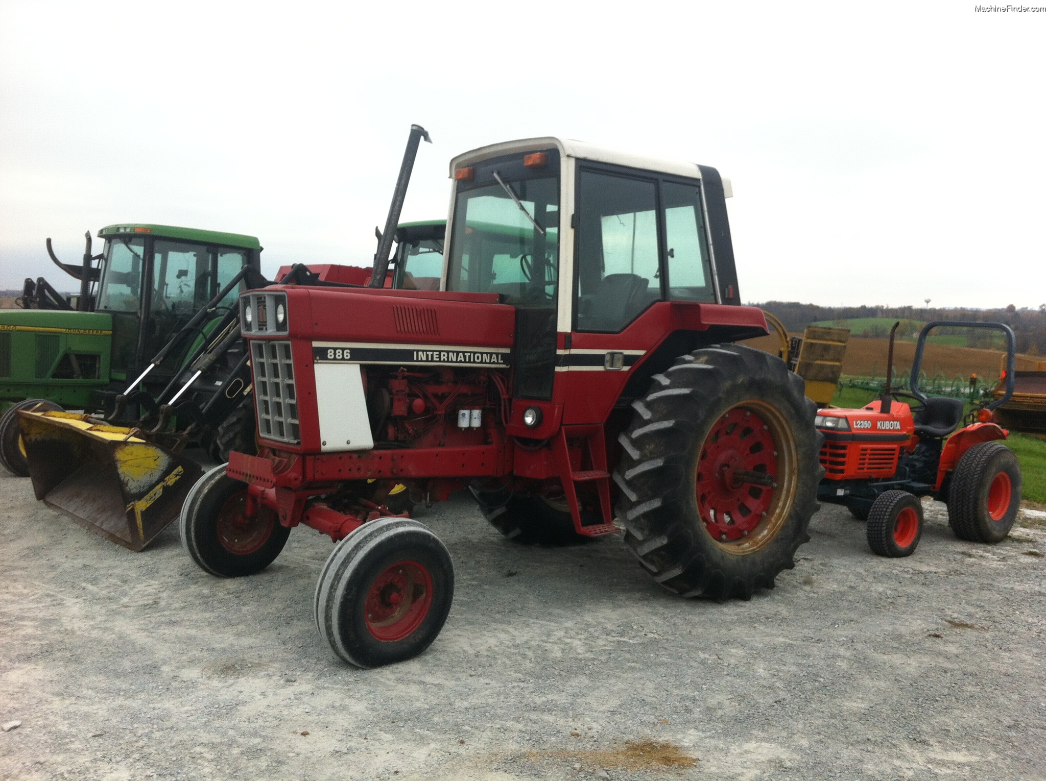 International Harvester 886 Tractors - Row Crop (+100hp) - John Deere ...