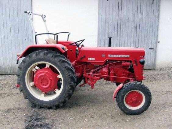 IHC McCormick D439 Oldtimer Tractor - very beautiful | IH, Farmall og ...