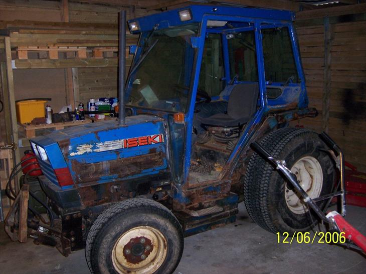 Informacje Iseki TA 530 - Mały Traktor