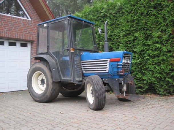 Iseki TE4270 Allrad Kleintraktor jahr 1986, Engen (78234) - Traktoren ...
