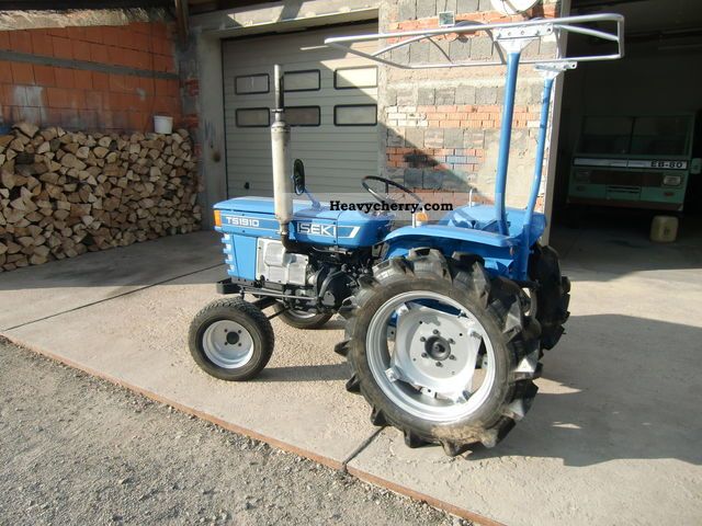 Iseki TS1910 2011 Agricultural Tractor Photo and Specs