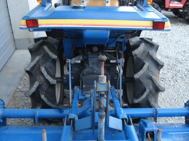 traktorek Iseki TU150 z glebogryzarką | Zampol