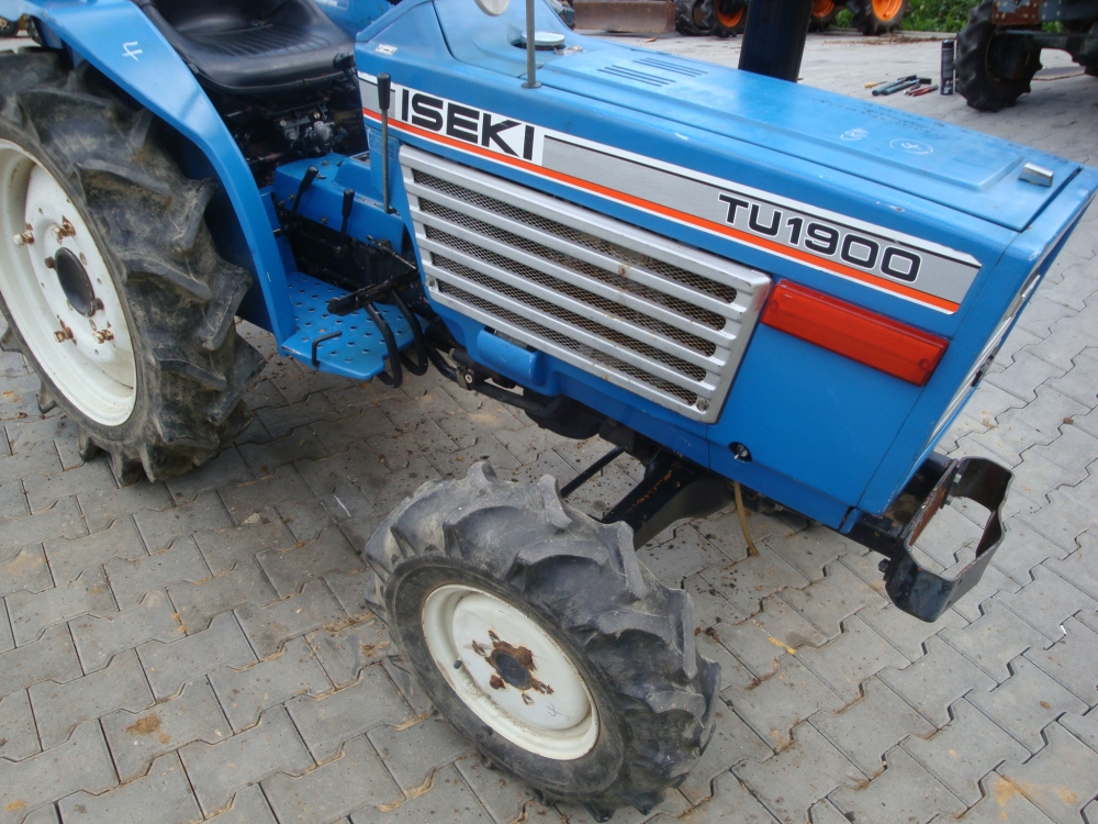 Malotraktor ISEKI TU1900 | Traktory a japonské malotraktory