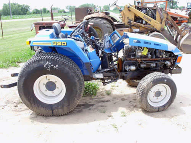 Iseki TU320 Dismantled Tractors for Sale | Fastline