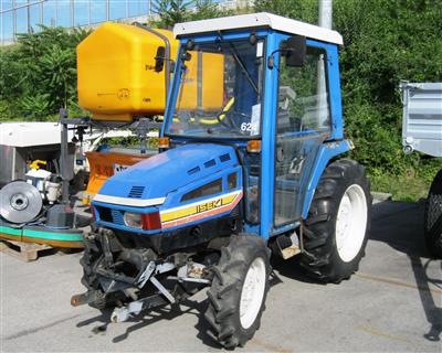 Traktor Iseki TU 324 FUE mit Allradantrieb, Diesel, 15,3 kW, EZ: 12 ...