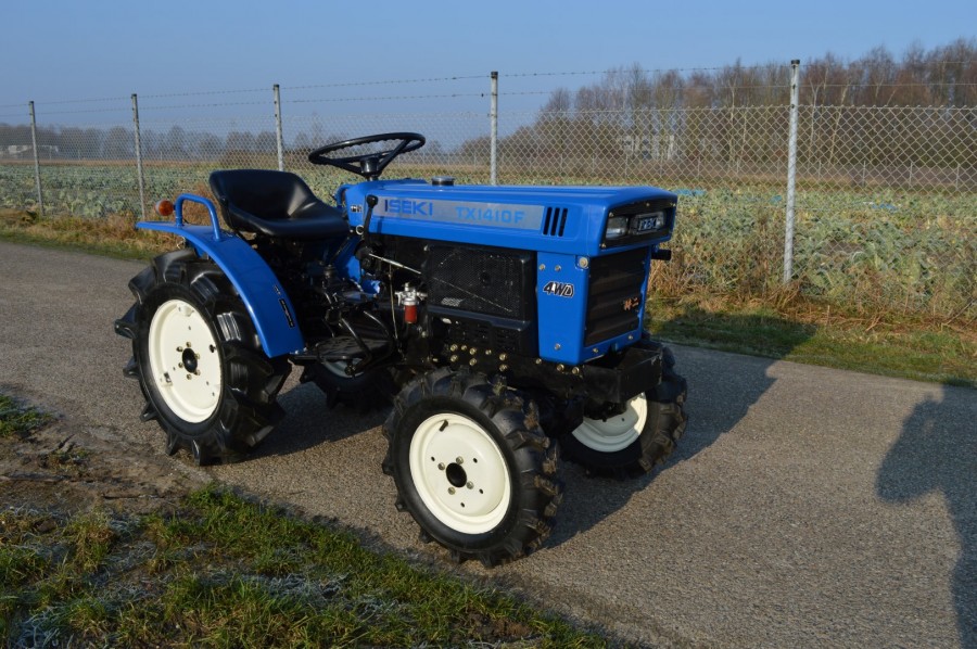 Iseki-TX1410 4WD 17 PK minitractor NIEUWSTAAT-mini tractoren