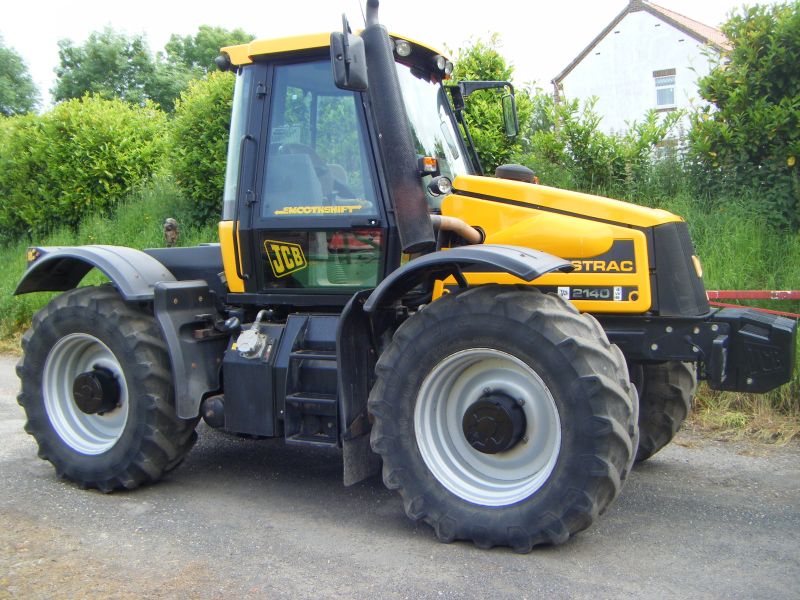 JCB 2140 FASTRAC :: Recently Sold :: Browns Agricultural Machinery