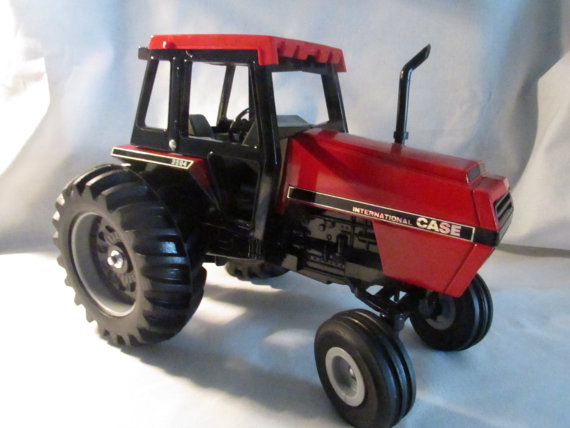 Case I H toy tractor 2594, Ertl toys 1:16 scale model JI Case ...