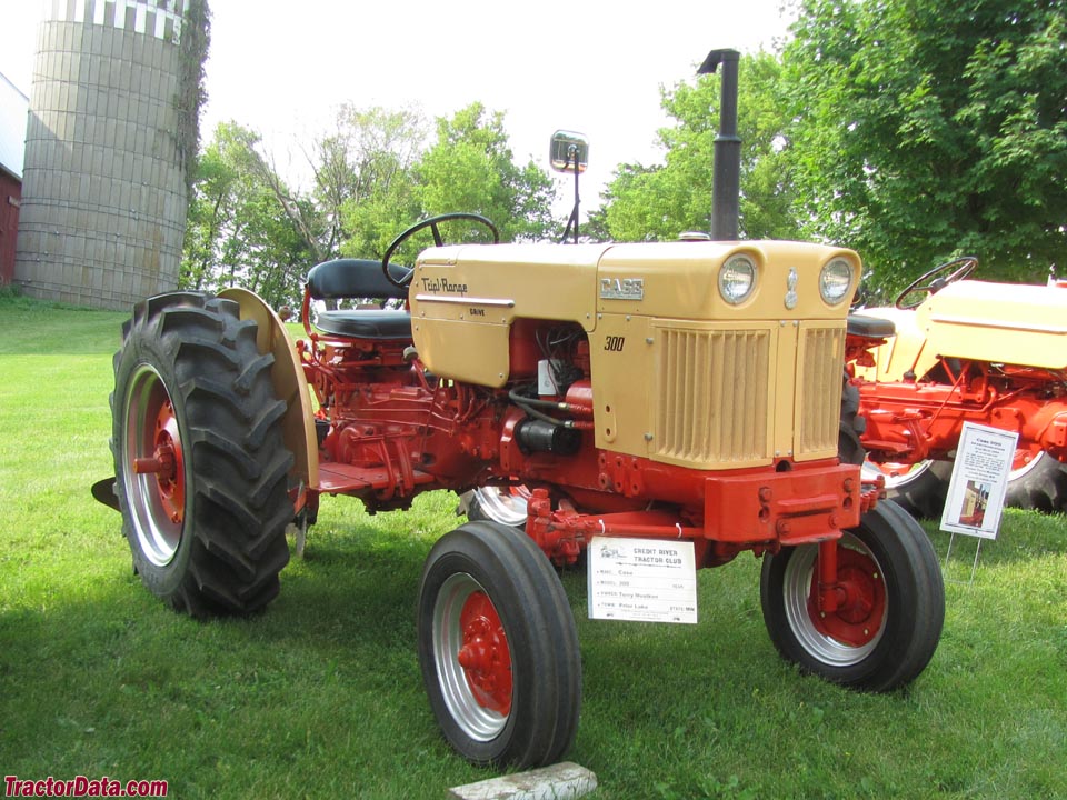 TractorData.com J.I. Case 311-B tractor photos information