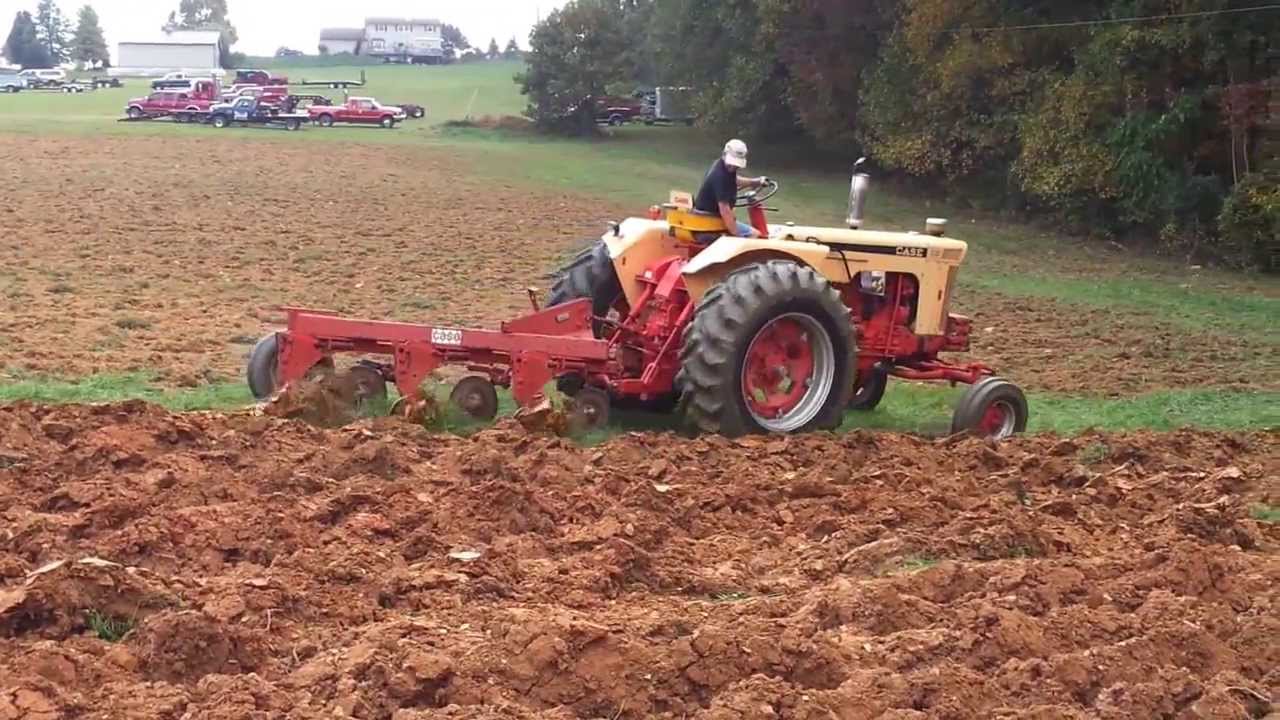 1968 Case 730 and a Case 200 plow. - YouTube