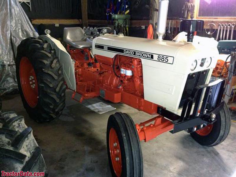David Brown 885 in Case orange and white paint. Photo courtesy of ...