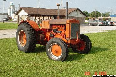 1932 J.I. Case L Tractor (Details)