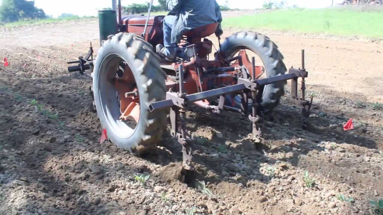 Case VAC - 11 Cultivating Potatoes # 1 - YouTube