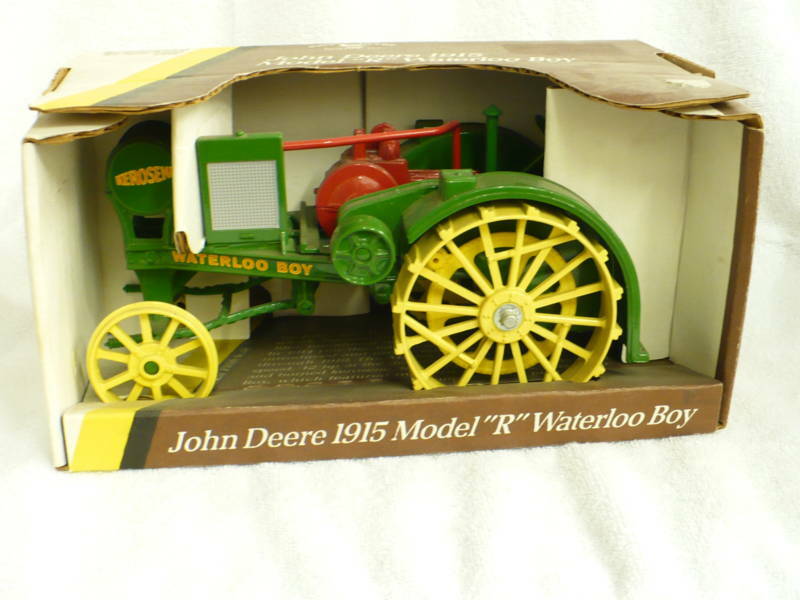 BS- JOHN DEERE 1915 MODEL R WATERLOO BOY TRACTOR #559 | eBay