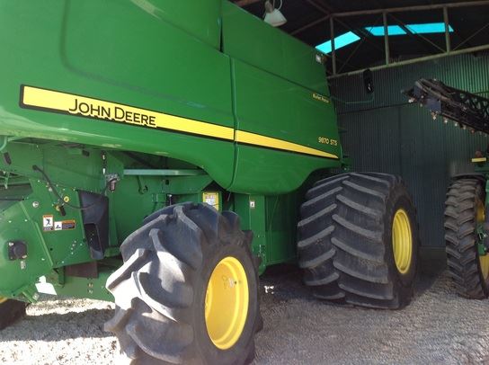 John Deere 9870 STS - Year: 2011 - Combine harvesters - ID: 145730A0 ...