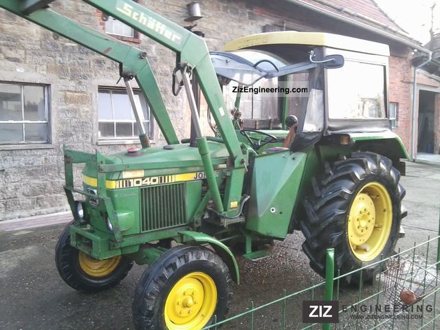 1980 John Deere 1040 Agricultural vehicle Tractor photo 2