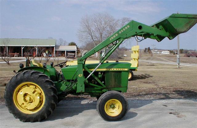 John Deere 2020 JD tractor with Model 47 hydraulic loader for sale