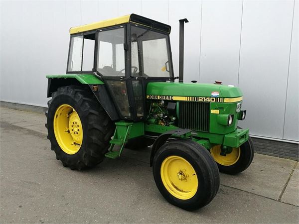 Used John Deere 2140 VCE 2wd tractors Price: $5,038 for sale - Mascus ...
