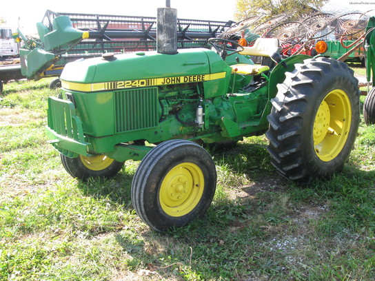 John Deere 2240 Tractors - Utility (40-100hp) - John Deere ...