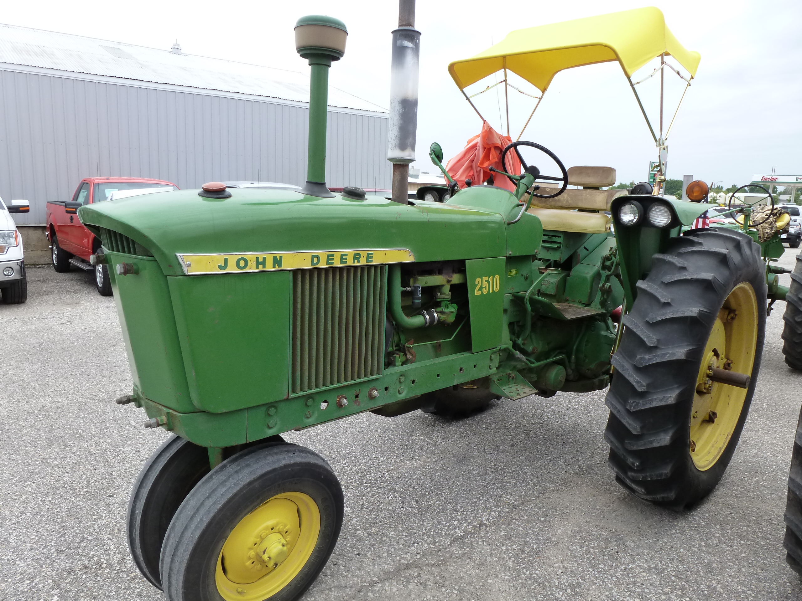 John Deere 2510 | KICD Antique Tractor Ride | Pinterest